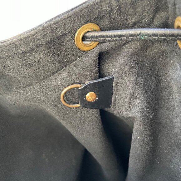 Louis Vuitton Black Epi Leather Noe Drawstring Bucket Bag With Adjustable Strap - Picture 13 of 16